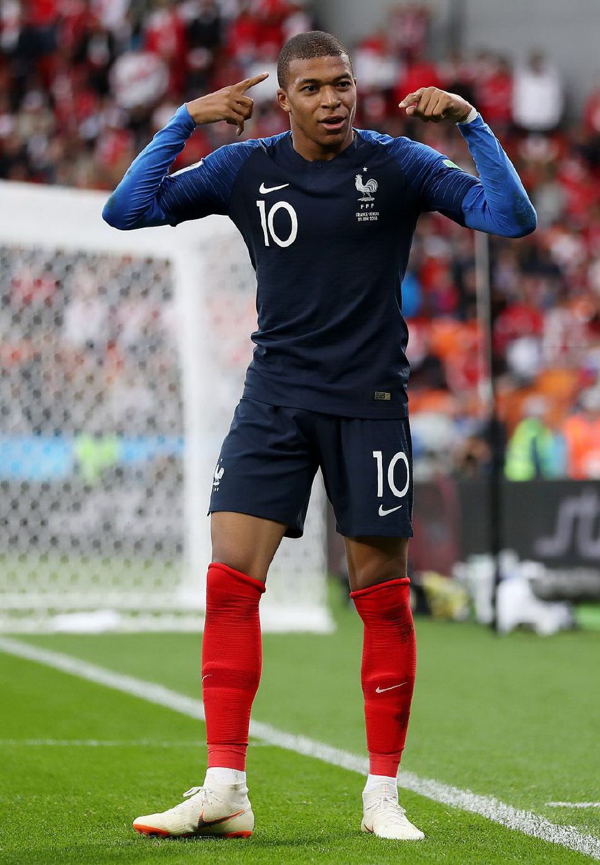 欧洲前10联赛场均进球：荷甲3.36球第1，意甲2.22球垫底（欧洲十大联赛场均进球榜：荷甲以3.36领跑，意甲以2.22垫底）