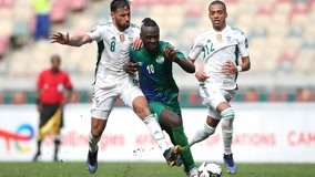 勒布朗·詹姆斯连续得分上双场次定格在1297场！NBA历史第一