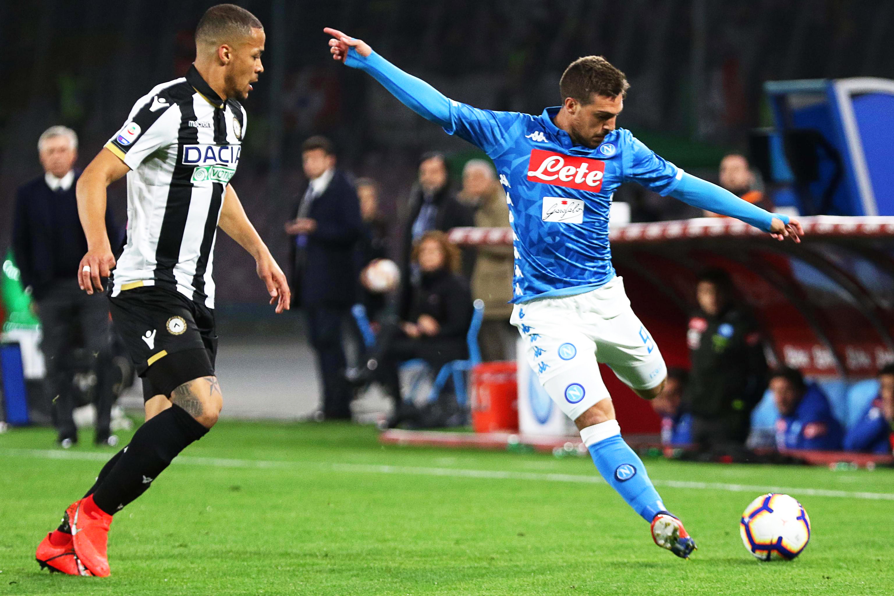 历史第一人！梅西解锁职业生涯第400次助攻（梅西完成生涯第400次助攻，独占历史第一）