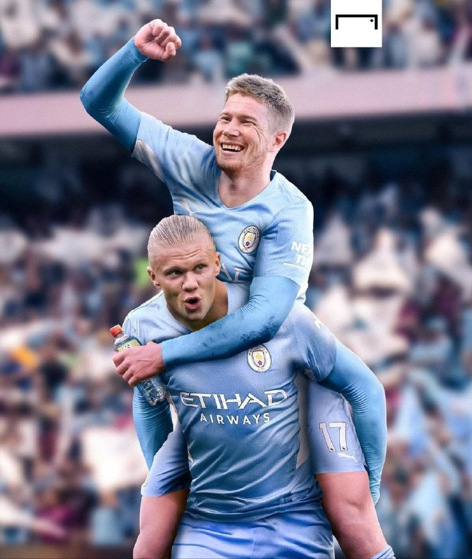 国安全队抵达北京，大兴机场内围满前来接机的国安球迷（国安全队回京，大兴机场挤满前来接机的国安球迷）