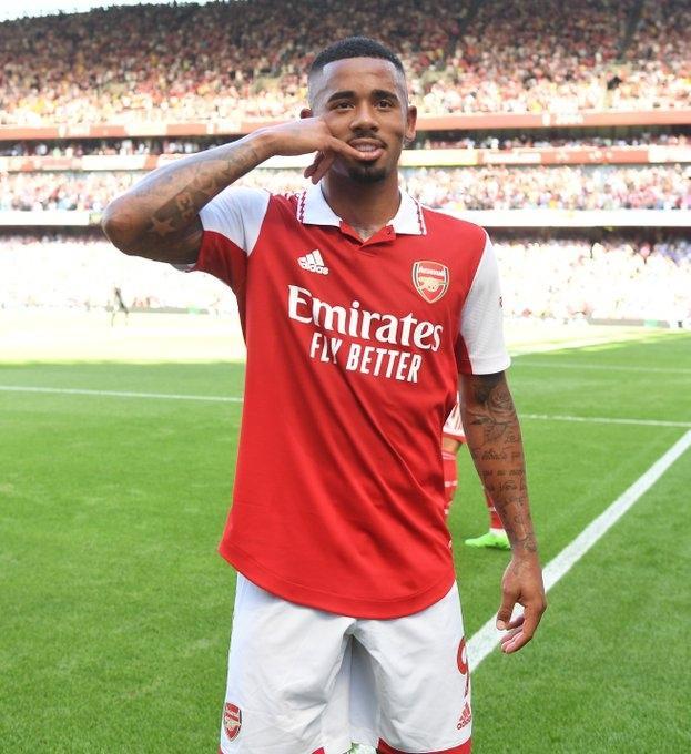 多特4-0十人黄潜，吉拉西双响，阿德耶米、斯文松建功，法比奥-席尔瓦失点（十人黄潜遭多特4-0横扫：吉拉西梅开二度，阿德耶米、斯文松破门，法比奥-席尔瓦点球失手）