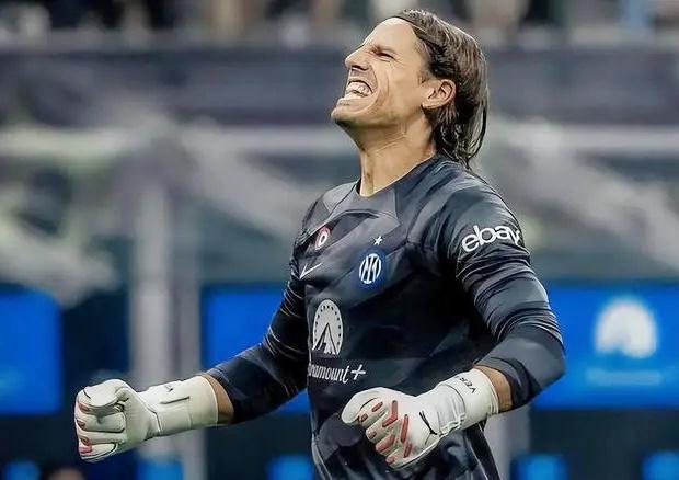 阿莱格里：我绝对没有冒犯裁判；莱奥具备成为中锋的特点（阿莱格里：绝无冒犯裁判之意，莱奥具备中锋潜质）