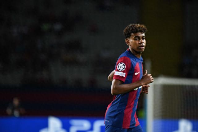 进攻彻底哑火！北京第三节仅得10分，单节狂输17分（北京进攻断电！第三节只拿10分，单节净负17分）