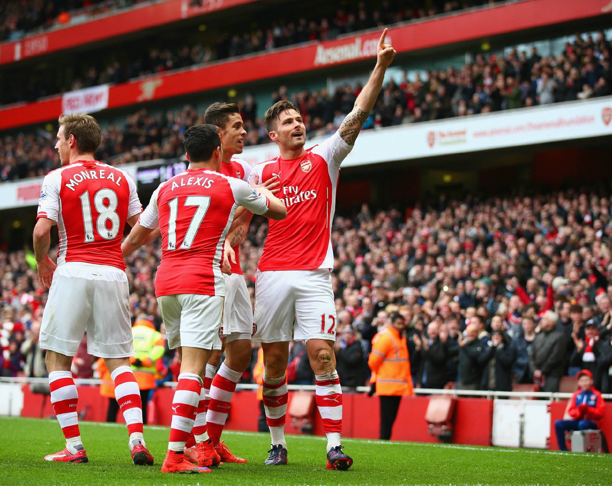 桑德兰冬窗再追贡多齐！已重启转会谈判（桑德兰冬窗再度求购贡多齐，转会谈判重启）