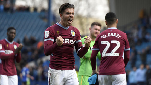 曼联门将高接低挡险救球队（曼联门将多次神扑力挽狂澜）