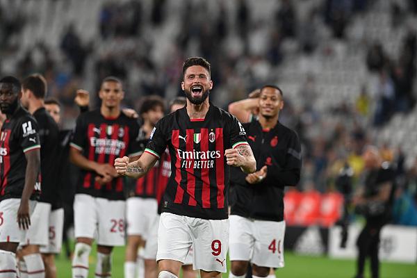 半场战报：克雷莫内塞0-0莱切（半场战况：克雷莫内塞与莱切0-0互交白卷）