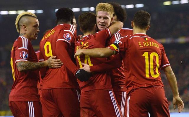 阿德里亚诺：感谢球迷还称我为皇帝；伊布是我合作过最强队友（阿德里亚诺：感谢球迷仍称我皇帝，伊布是我合作过最强的队友）