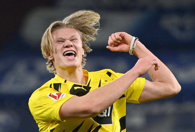 拉美媒体：拜仁、曼联、马竞追逐厄瓜多尔17岁中场卡斯蒂略（拉媒：拜仁、曼联、马竞竞相争夺厄瓜多尔17岁中场新星卡斯蒂略）