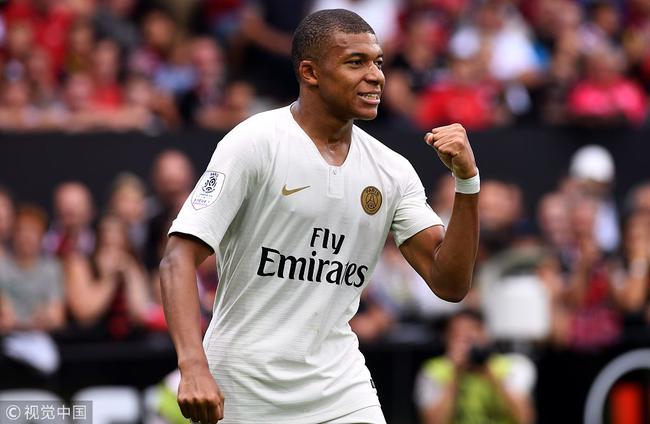 杜震宇祝贺邵佳一：带队走出低谷，球迷要支持我们的本土教练（杜震宇向邵佳一致贺：带队走出低迷，呼吁球迷力挺本土教练）