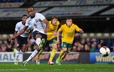 仅次于法蒂和亚马尔，萨特帕耶夫是欧冠第三年轻的进球者（欧冠最年轻进球者榜：萨特帕耶夫位列第三，仅次于法蒂和亚马尔）