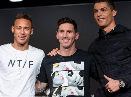 日职联战报：一森纯超级失误送礼，福冈黄蜂1-0大阪钢巴（J1联赛简报：一森纯致命失误送大礼，福冈黄蜂1比0击败大阪钢巴）